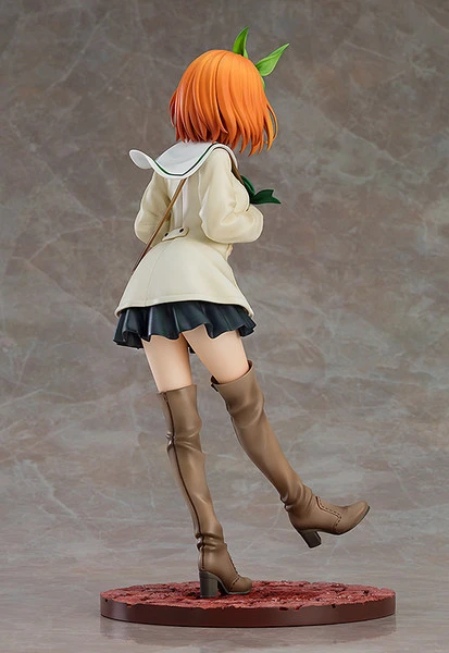 GOOD SMILE Yotsuba Nakano Date Style Ver The Quintessential Quintuplets Figure 6 GOOD SMILE Yotsuba Nakano Date Style Ver The Quintessential Quintuplets Figure - Image 4