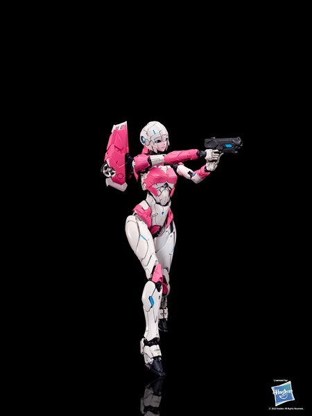 FLAME TOYS Arcee Transformers Furai Model Kit 4 FLAME TOYS Arcee Transformers Furai Model Kit - Image 2