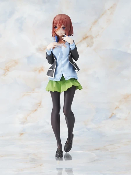 TAITO PRIZE Miku Nakano Uniform Ver The Quintessential Quintuplets Coreful Prize Figure 8 TAITO PRIZE Miku Nakano Uniform Ver The Quintessential Quintuplets Coreful Prize Figure - Image 6