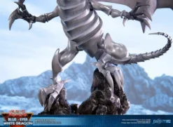 FIRST 4 FIGURES Blue-Eyes White Dragon White Variant Ver Yu-Gi-Oh! Statue -Anime peripheral Sales 761568008036 figure blue eyes white dragon white variant ver yu gi oh pvc statue altn