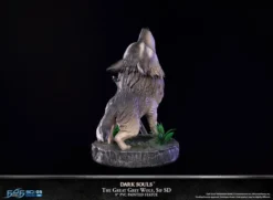 FIRST 4 FIGURES The Great Grey Wolf Sif Dark Souls Figure -Anime peripheral Sales 761568008654 figure the great grey wolf sif dark souls altk